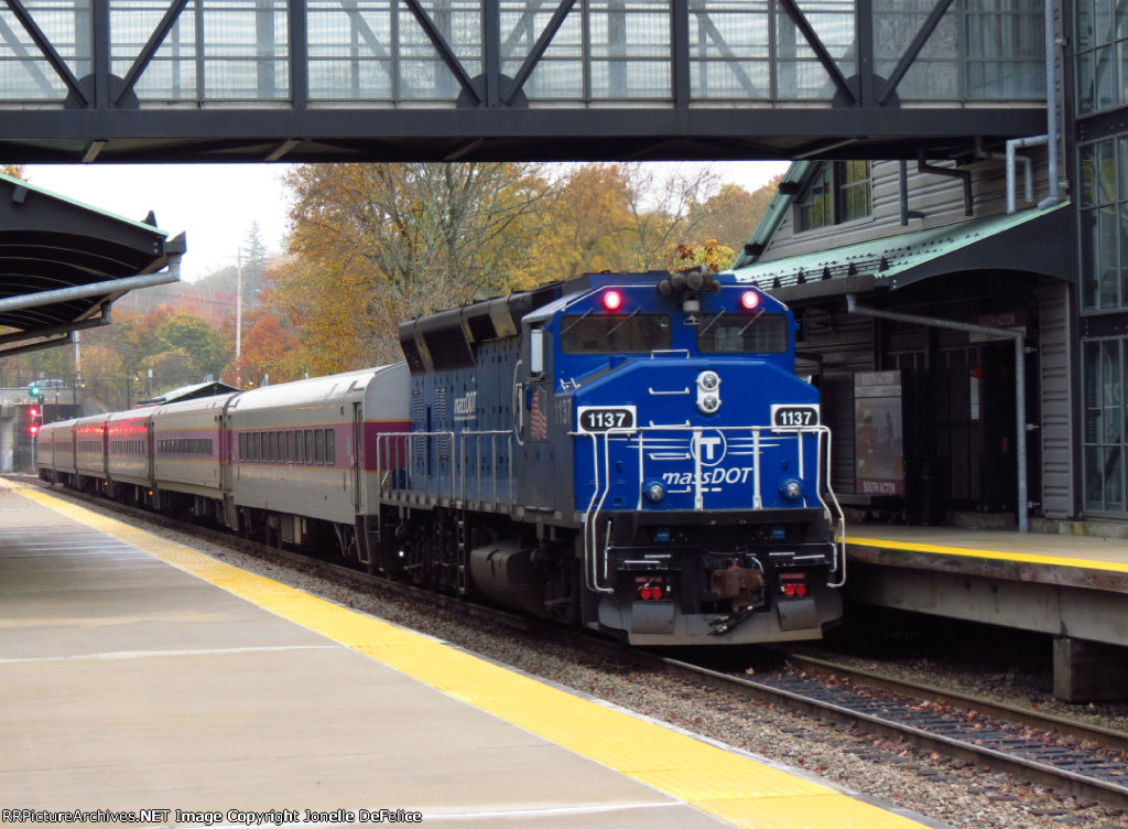 Inbound MBTA Commuter Running Late... 